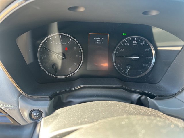 Used 2022 Subaru Outback Premium image 14