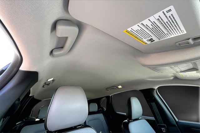 Certified 2025 Ford Escape Platinum image 16