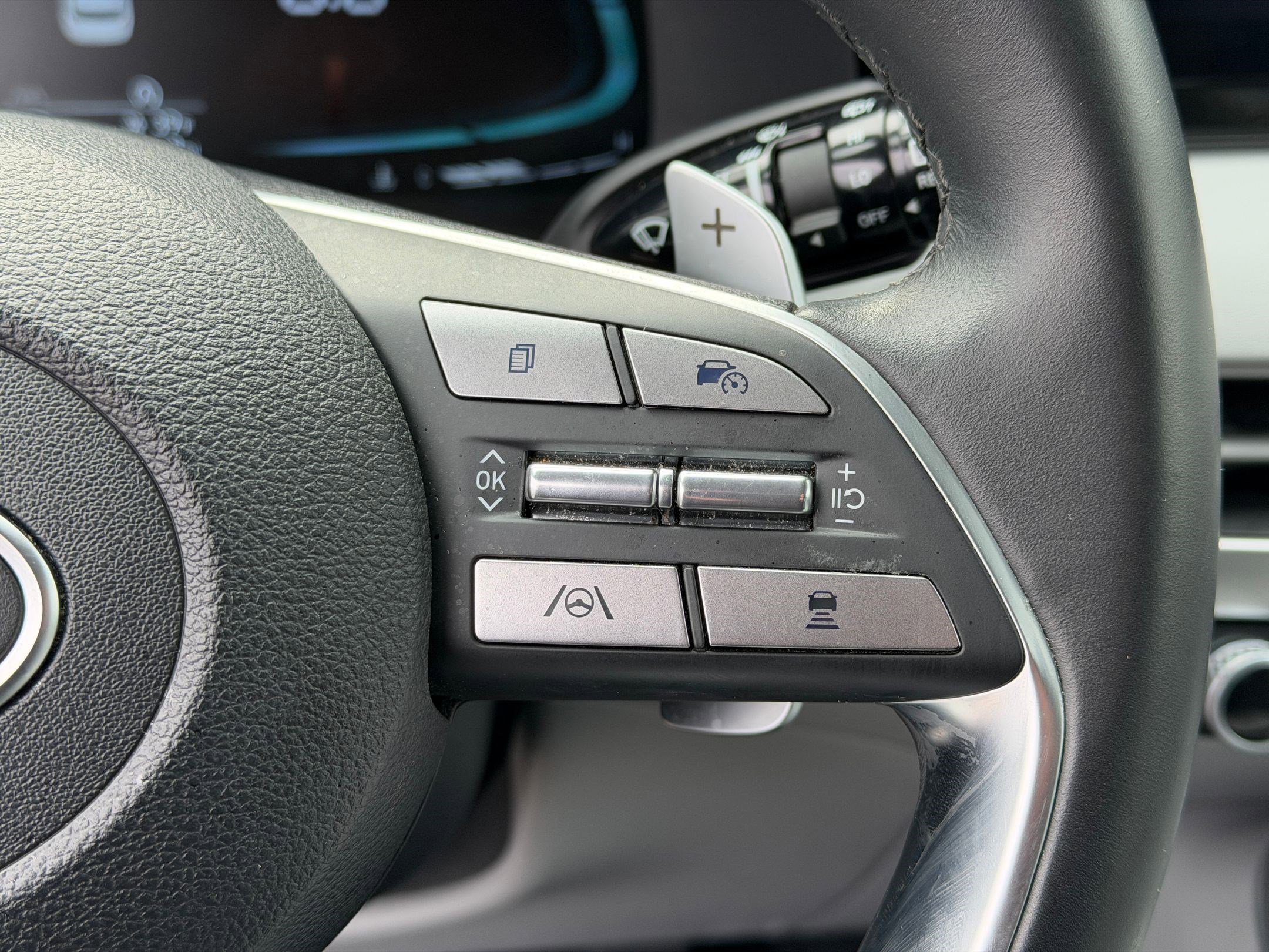 Used 2024 Hyundai Palisade SEL FWD image 23