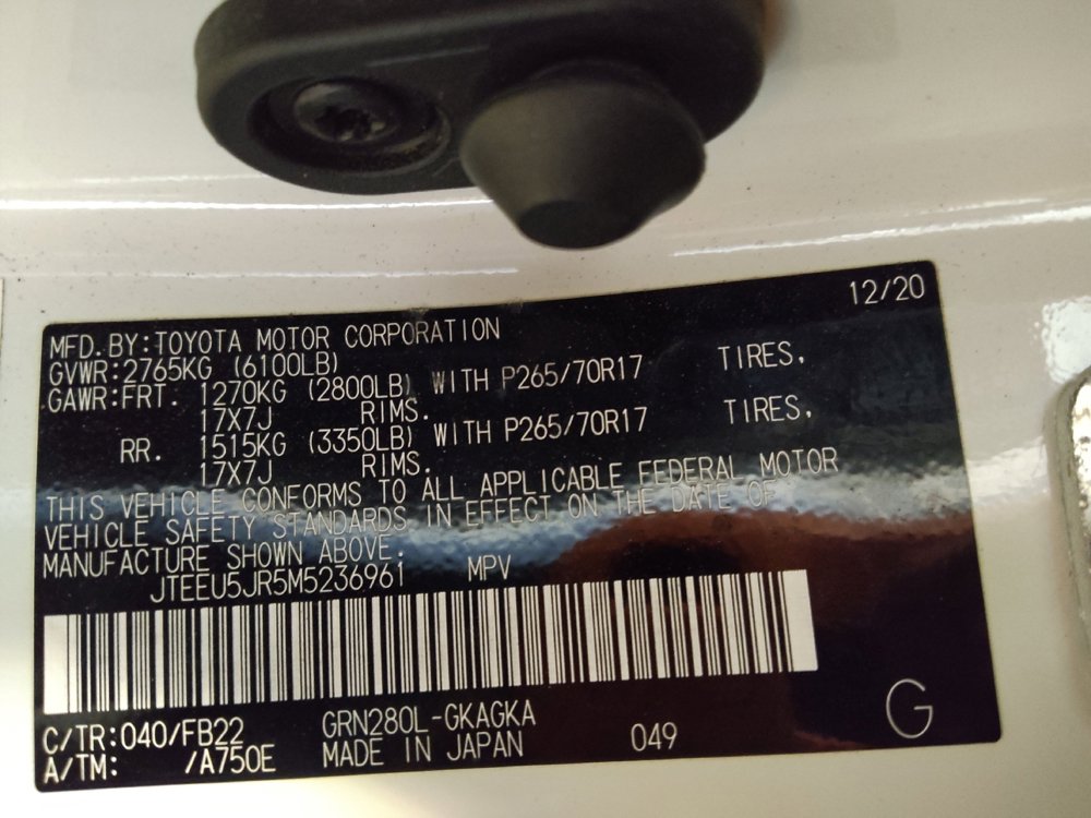 Used 2021 Toyota 4Runner SR5 RWD image 33