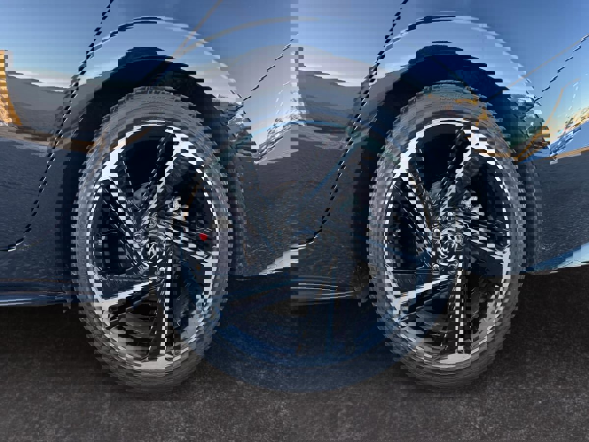 Used 2023 Hyundai Elantra N Line image 9