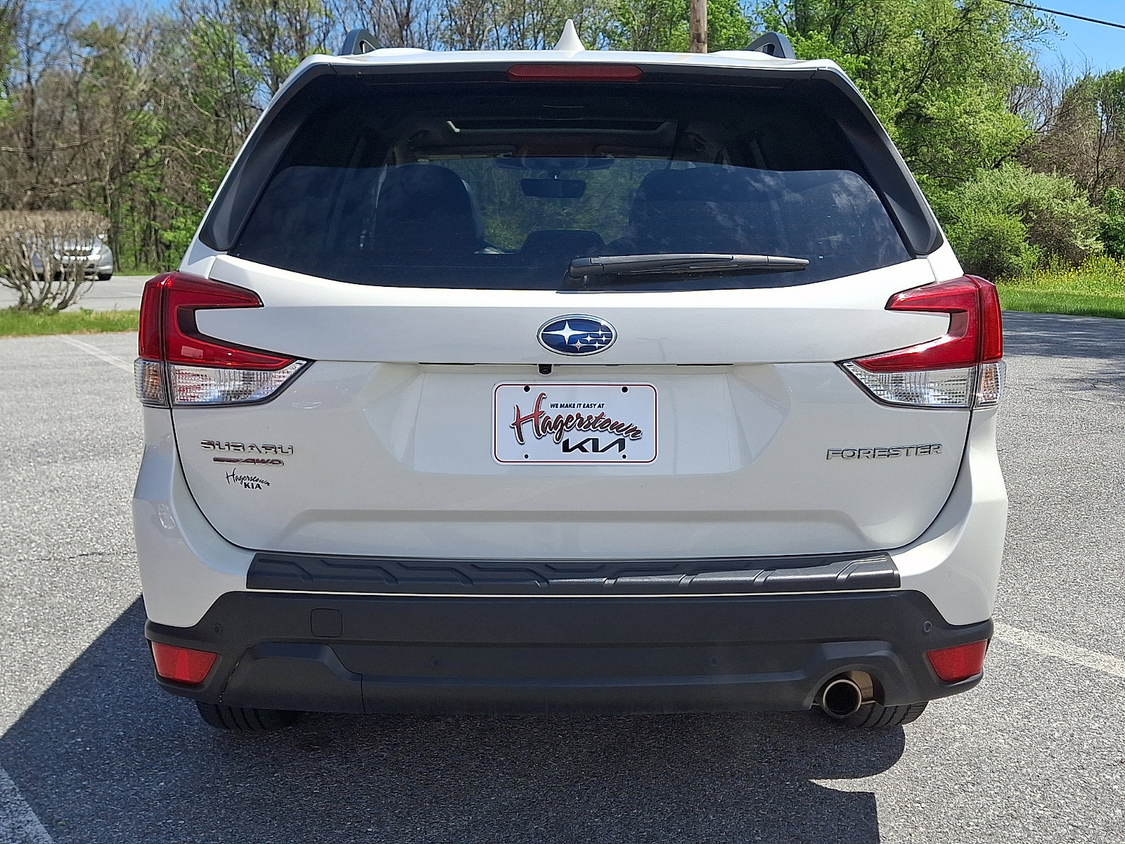 Used 2023 Subaru Forester Limited w/ Popular Package #2 AWD/4WD image 5