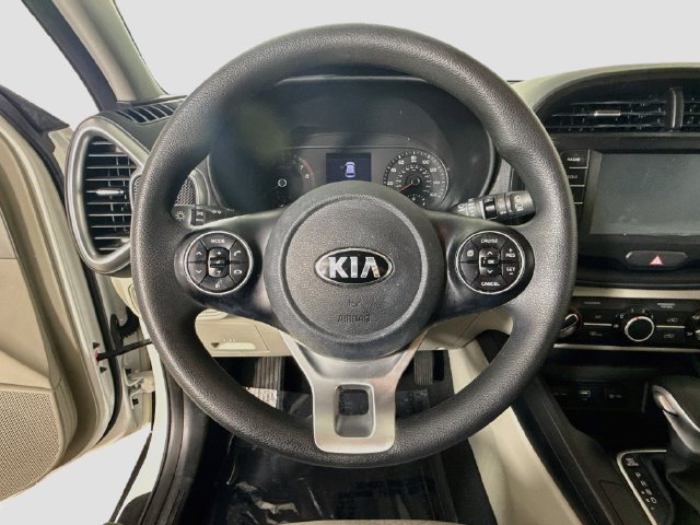 Used 2021 Kia Soul LX FWD image 12