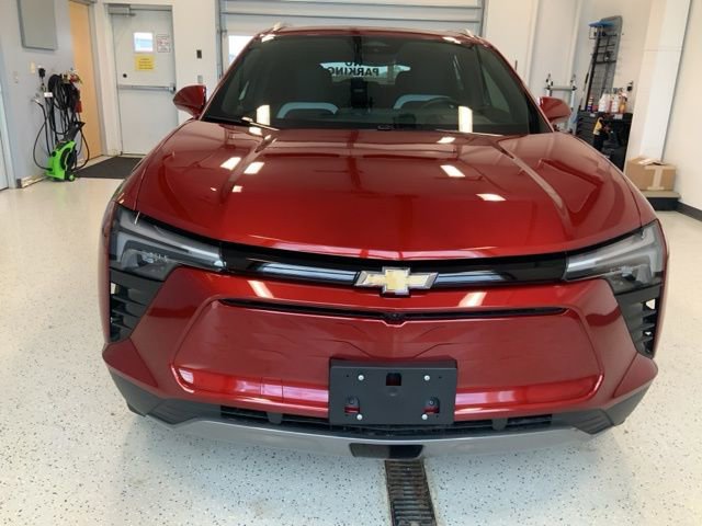 New 2025 Chevrolet Blazer EV LT AWD/4WD image 9