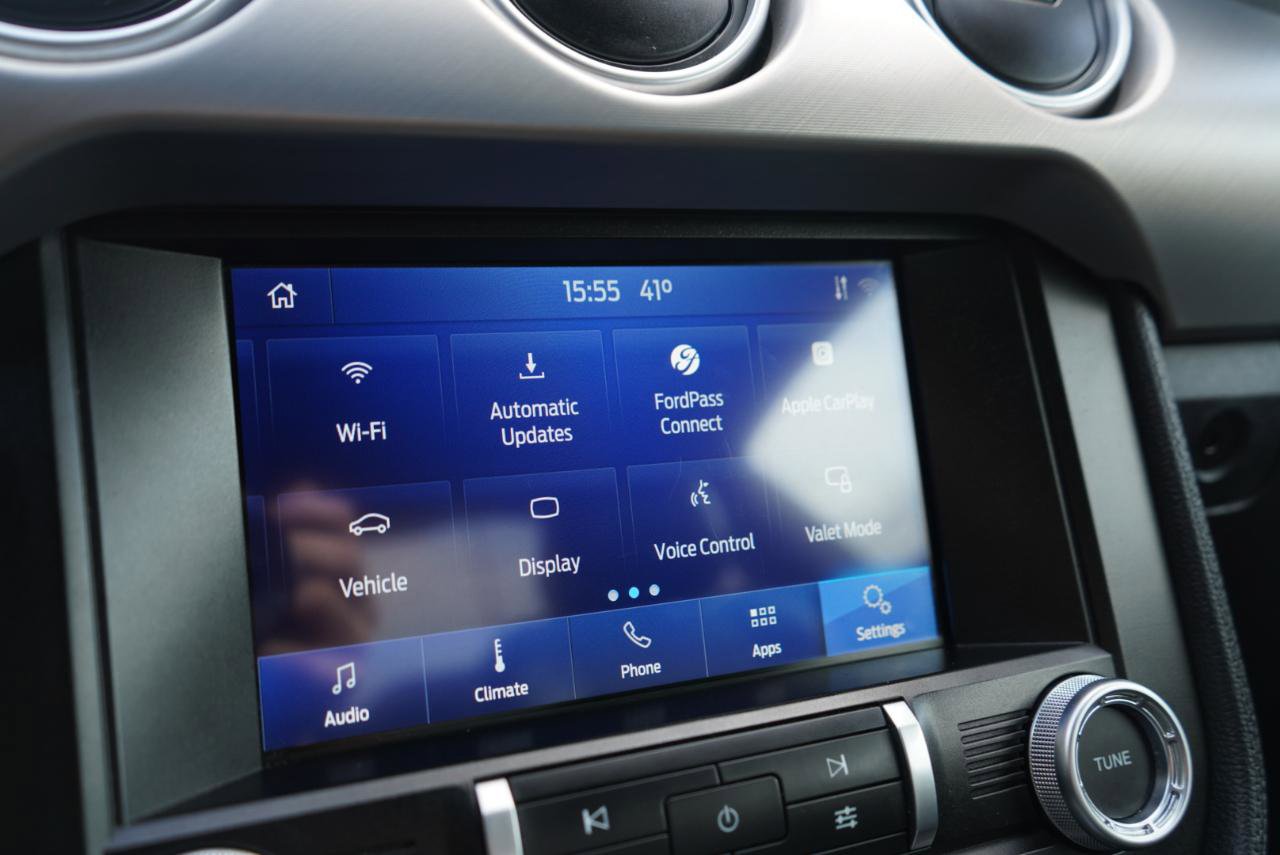 Used 2021 Ford Mustang Premium image 39