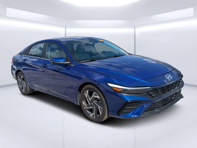 Used 2024 Hyundai Elantra Limited FWD image 1