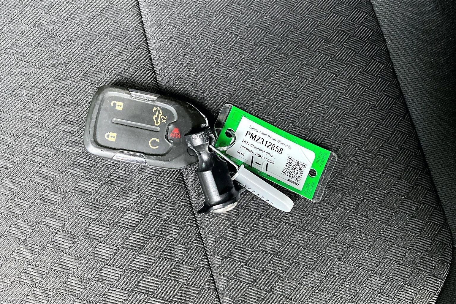 Used 2021 Chevrolet Silverado 1500 RST image 11