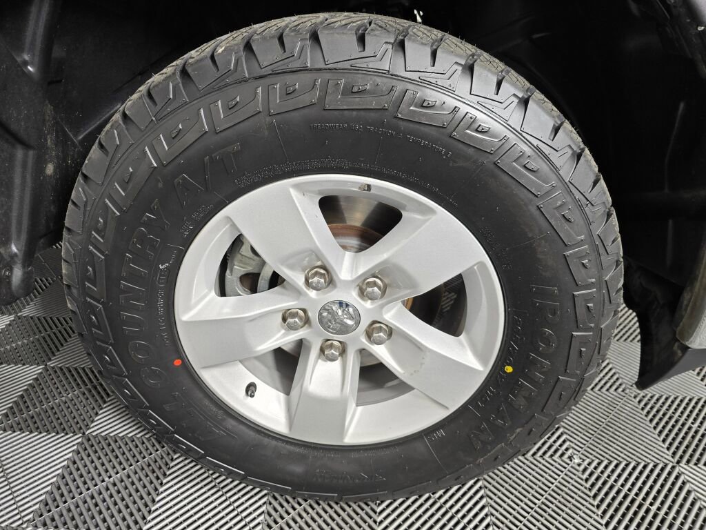 Used 2024 RAM 1500 Classic SLT image 11