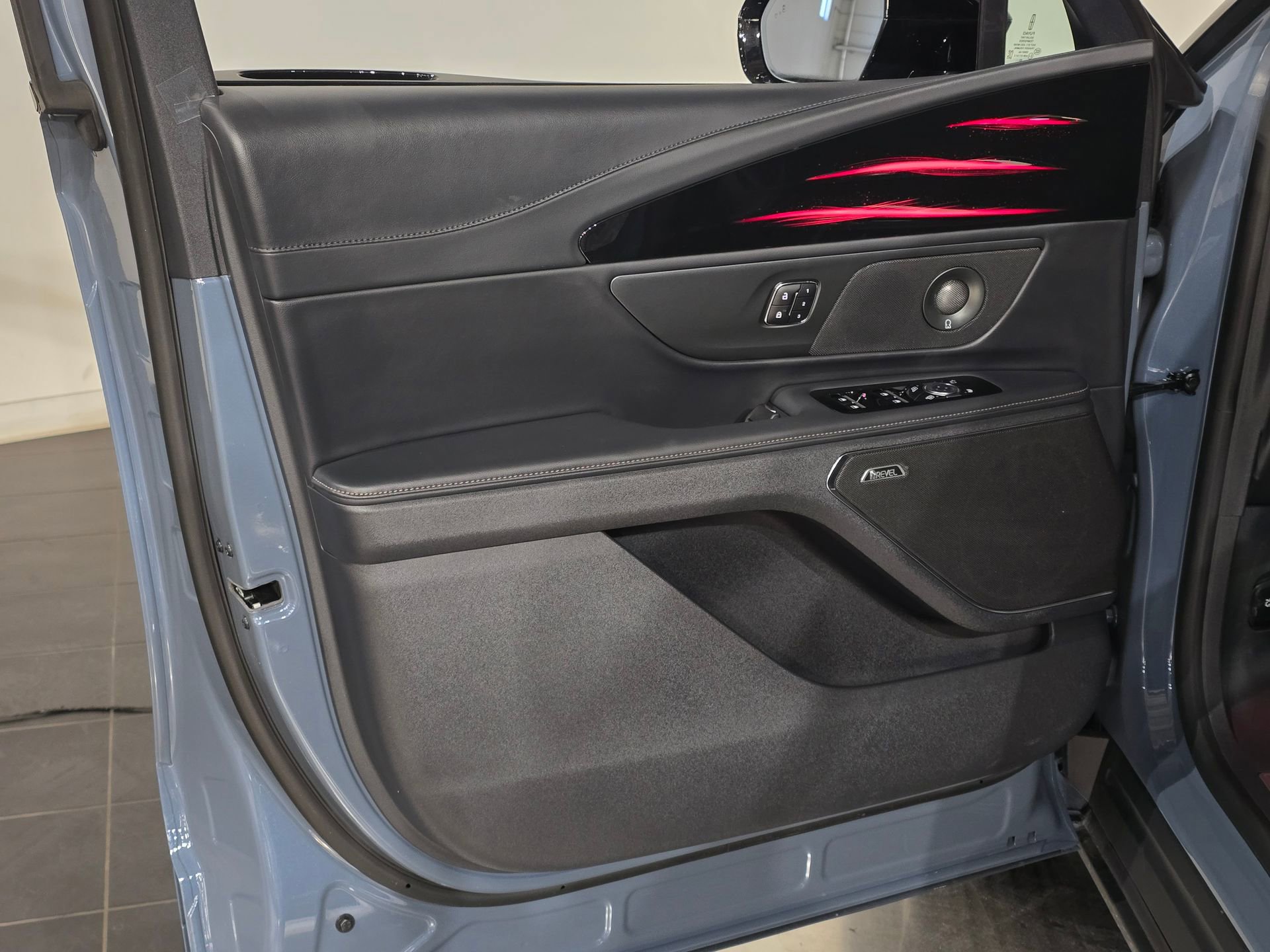 New 2026 Lincoln Nautilus Reserve AWD/4WD image 16