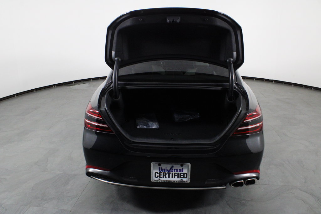 Used 2023 Genesis G70 2.0T RWD image 15