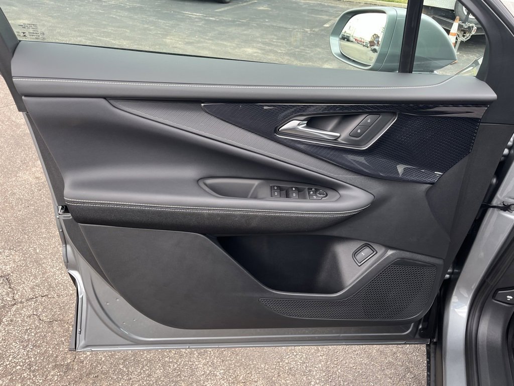 New 2026 Chevrolet Blazer EV LT image 9