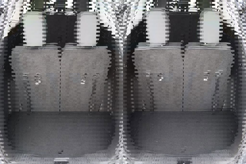 Used 2024 Kia Sorento S image 25