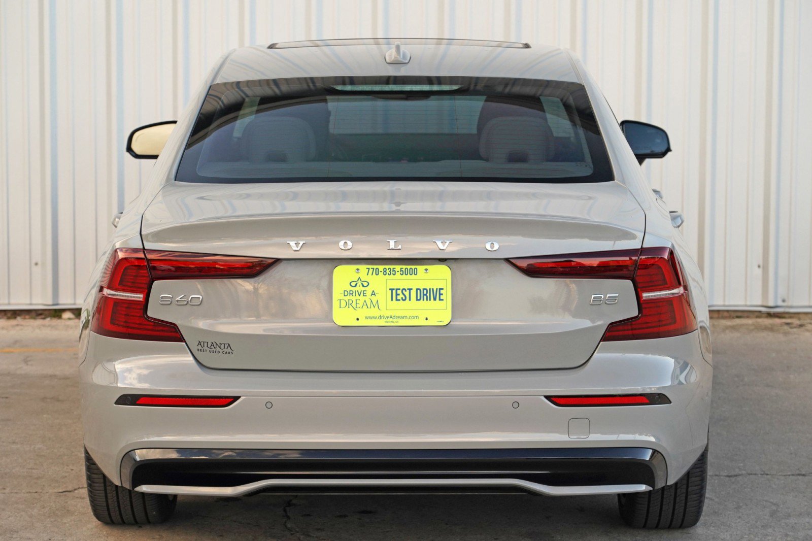 Used 2024 Volvo S60 B5 Plus w/ Protection Package Premier image 50