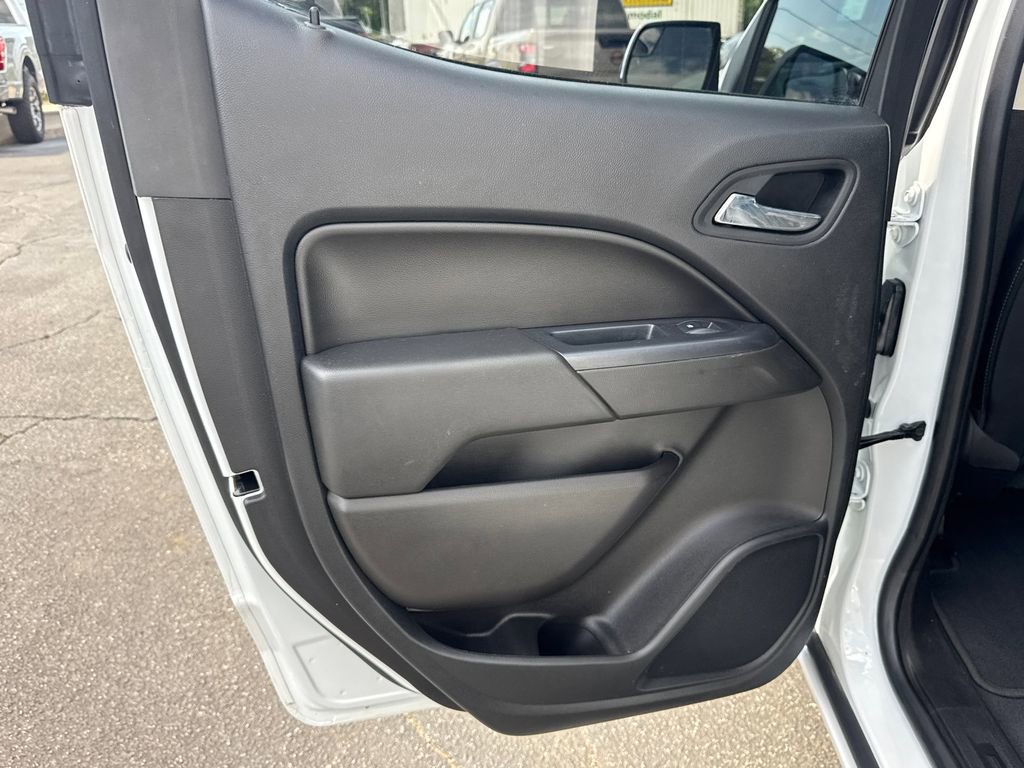 Used 2021 Chevrolet Colorado LT w/ Safety Package AWD/4WD image 22