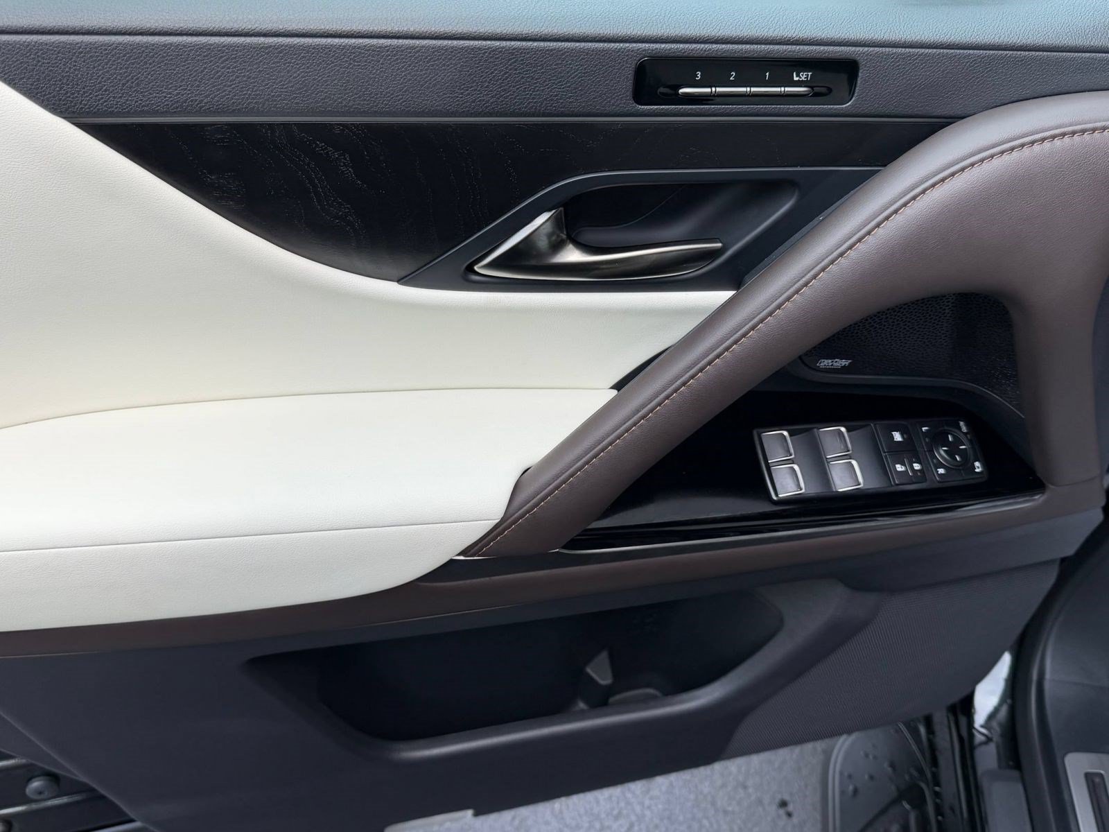 New 2026 Lexus LX 600 4WD w/ Appearance Package image 14