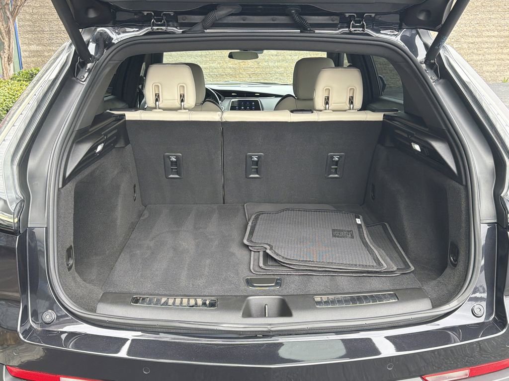 Certified 2023 Cadillac XT4 Sport image 18