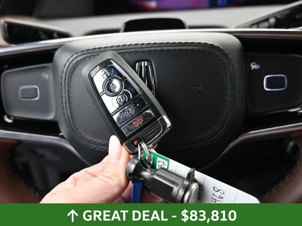 Used 2025 Lincoln Navigator Reserve AWD/4WD image 39