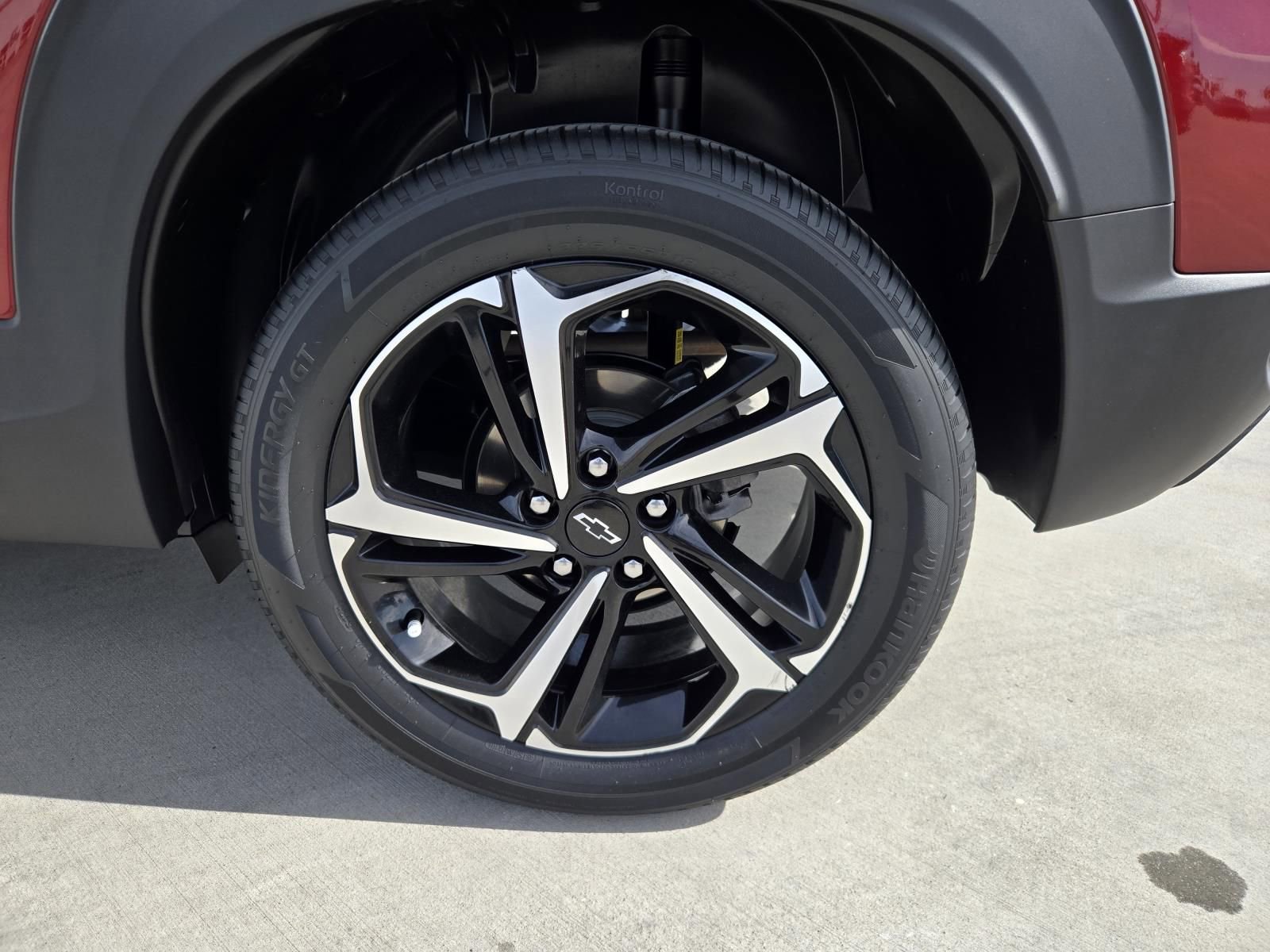 Used 2022 Chevrolet TrailBlazer RS image 30