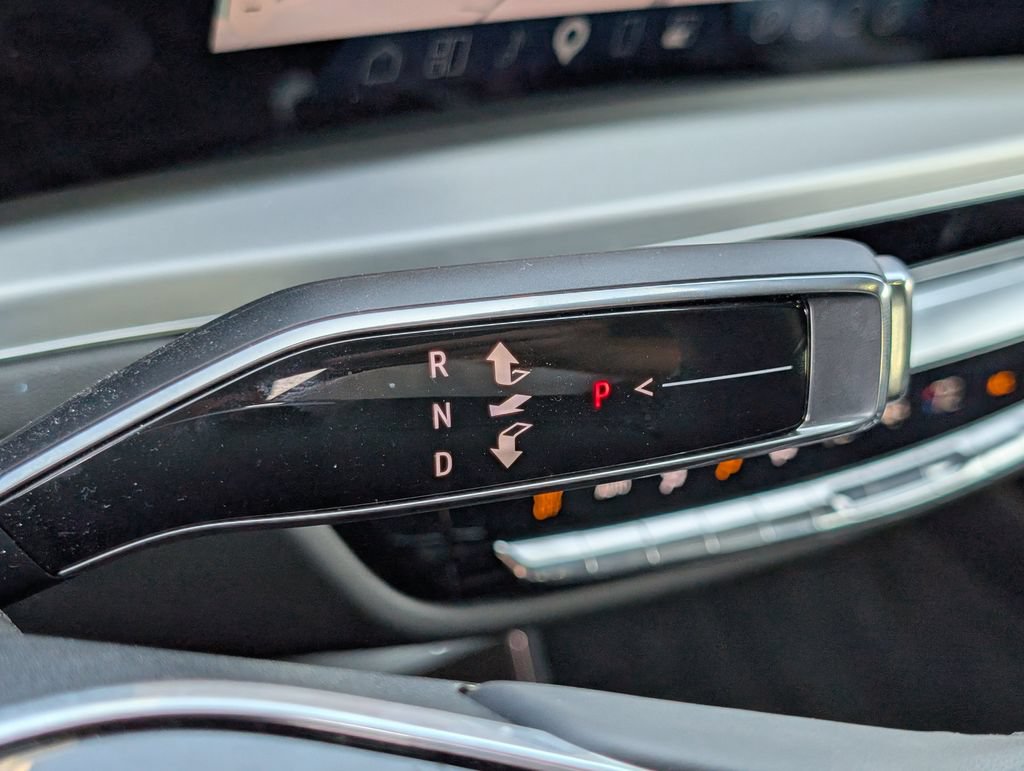 New 2026 Cadillac Lyriq Sport AWD/4WD image 28