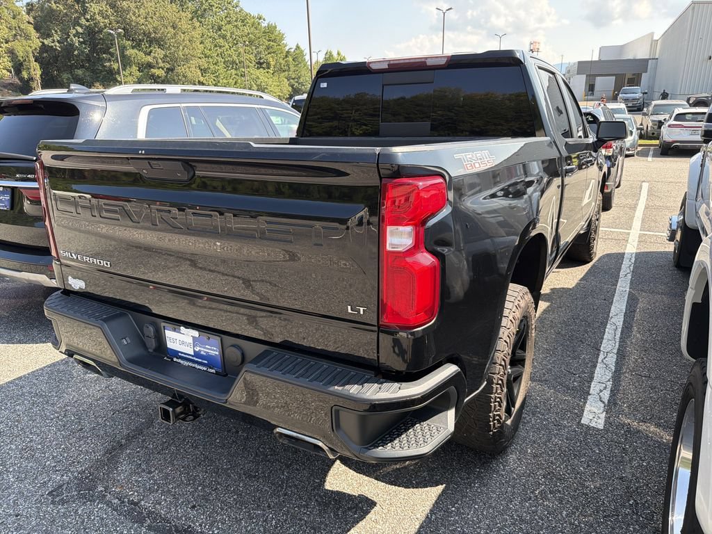Used 2020 Chevrolet Silverado 1500 LT Trail Boss AWD/4WD image 14