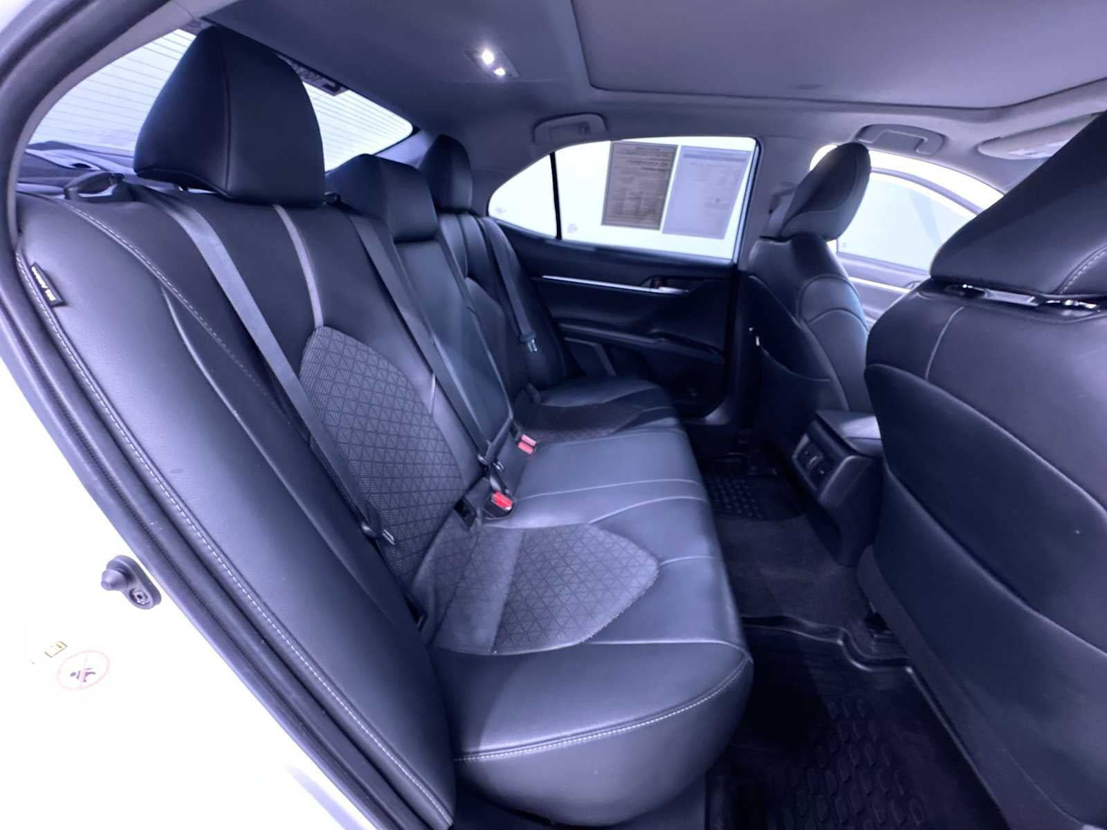 Used 2019 Toyota Camry XSE w/ Navigation Package FWD image 38