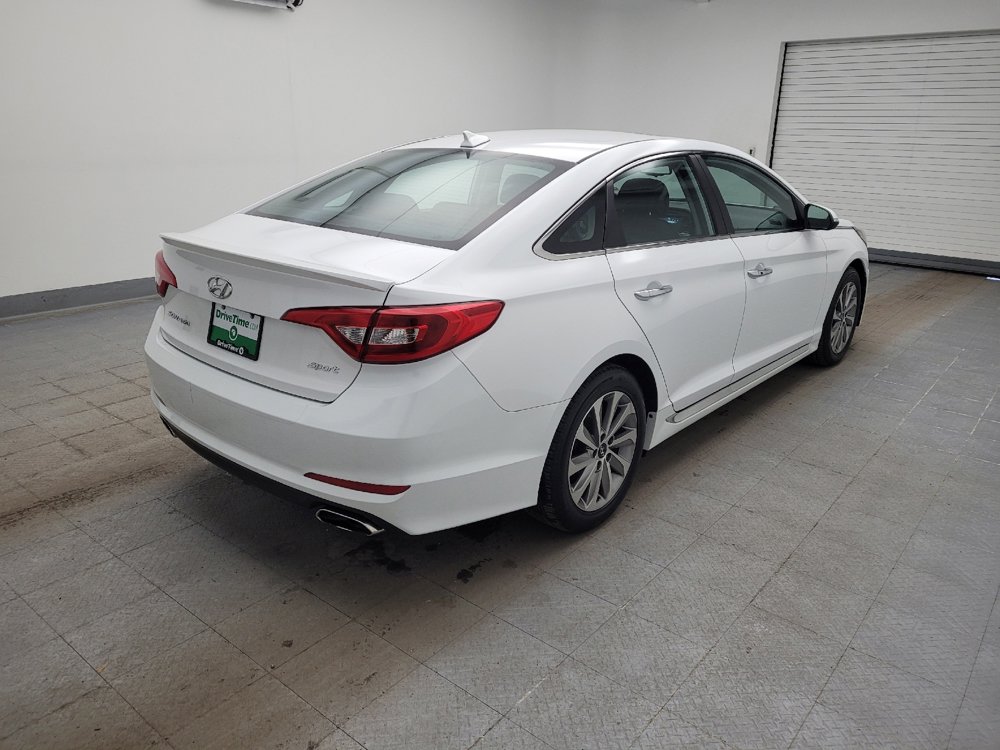 Used 2017 Hyundai Sonata Sport w/ Value Edition Package 02 FWD image 9