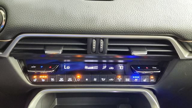 New 2026 MAZDA CX-90 Plug-In Hybrid w/ Preferred AWD/4WD image 22