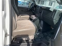 Used 2016 Chevrolet Express 3500 RWD image 13