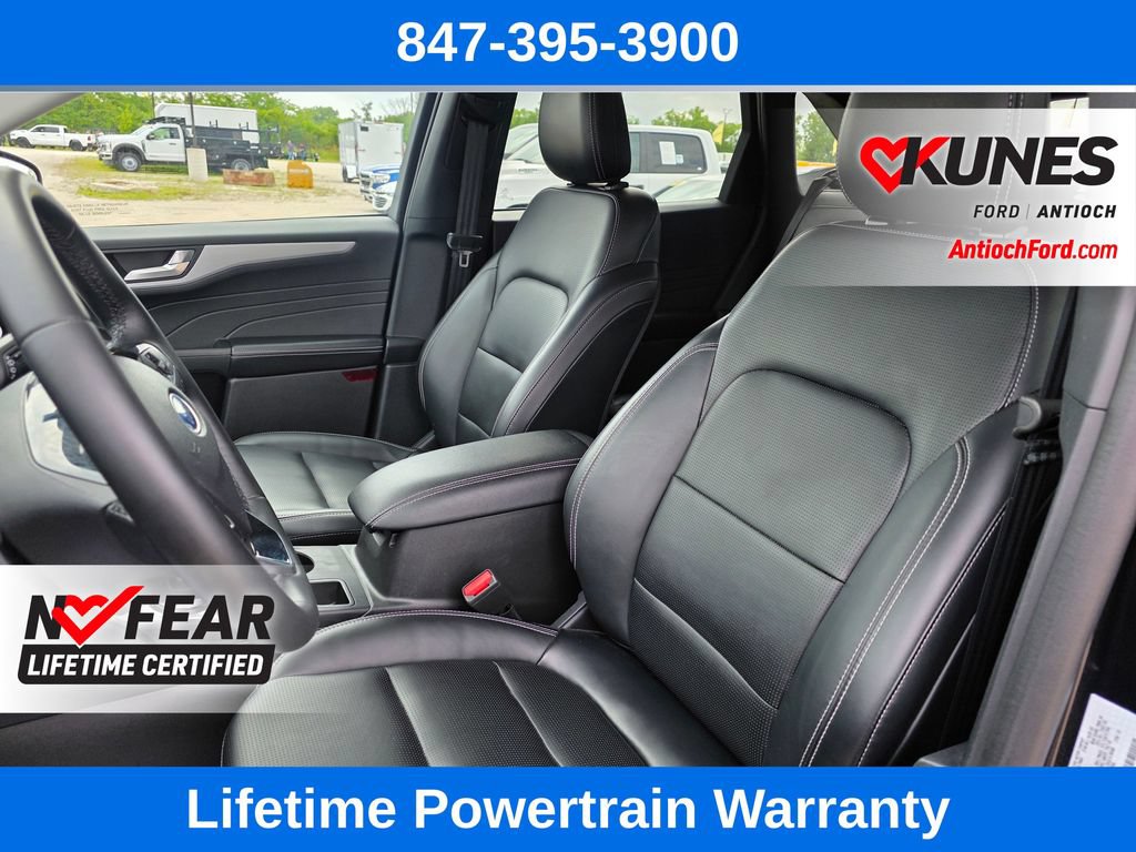 Certified 2025 Ford Escape Platinum AWD/4WD image 20