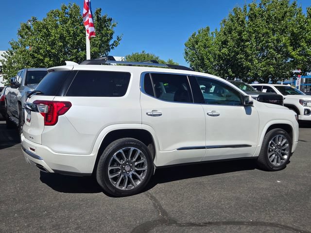 Certified 2020 GMC Acadia Denali w/ Denali Ultimate Package AWD/4WD image 3