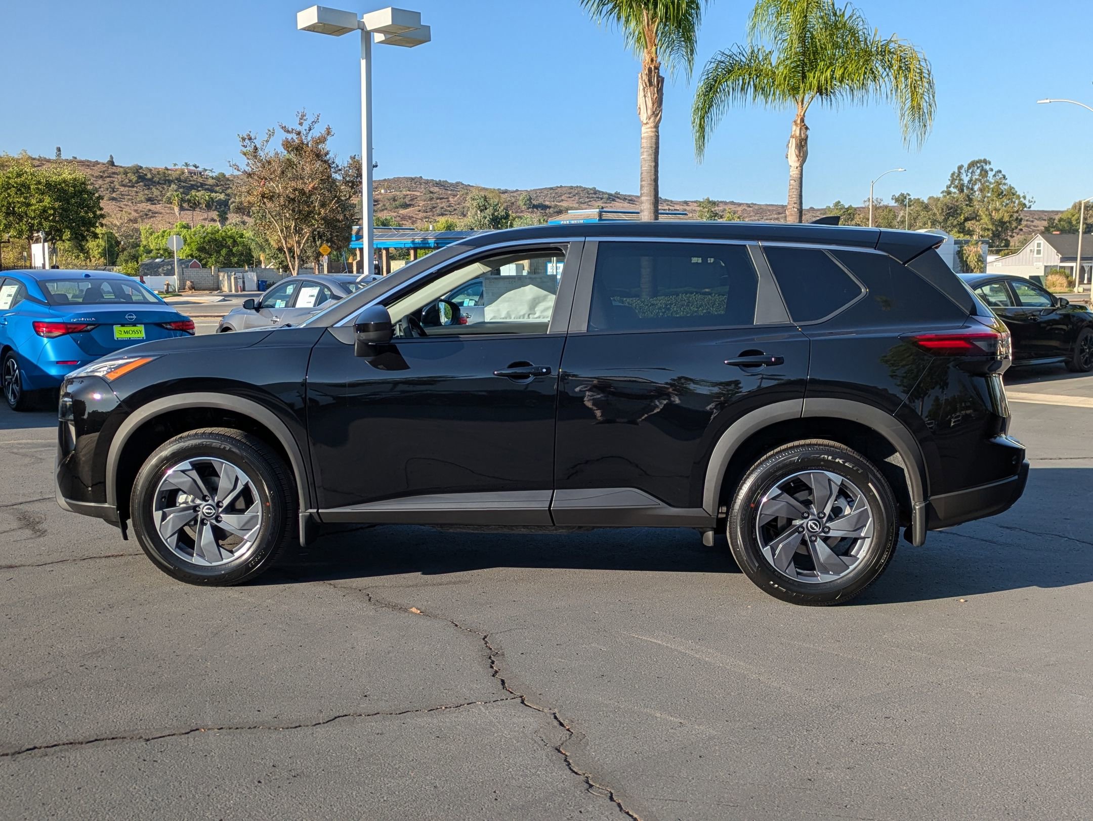 New 2026 Nissan Rogue SV image 5