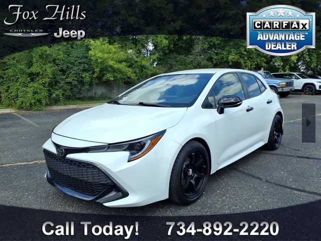 Used 2022 Toyota Corolla SE FWD image 3