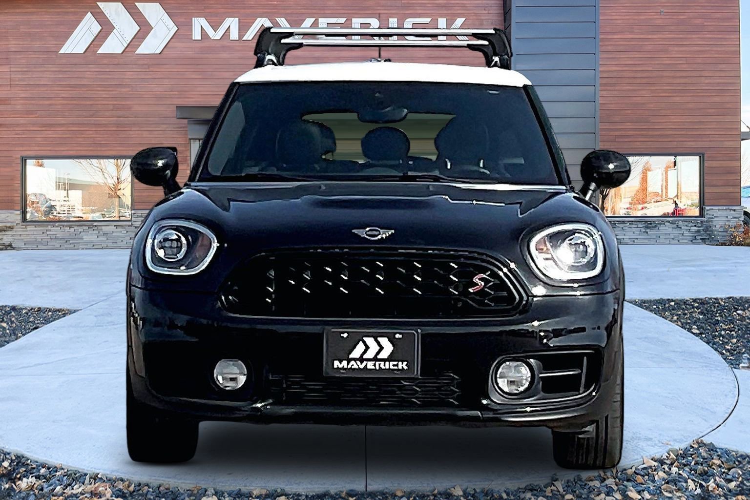 Used 2019 MINI Cooper Countryman S w/ Yin Yang Edition image 2