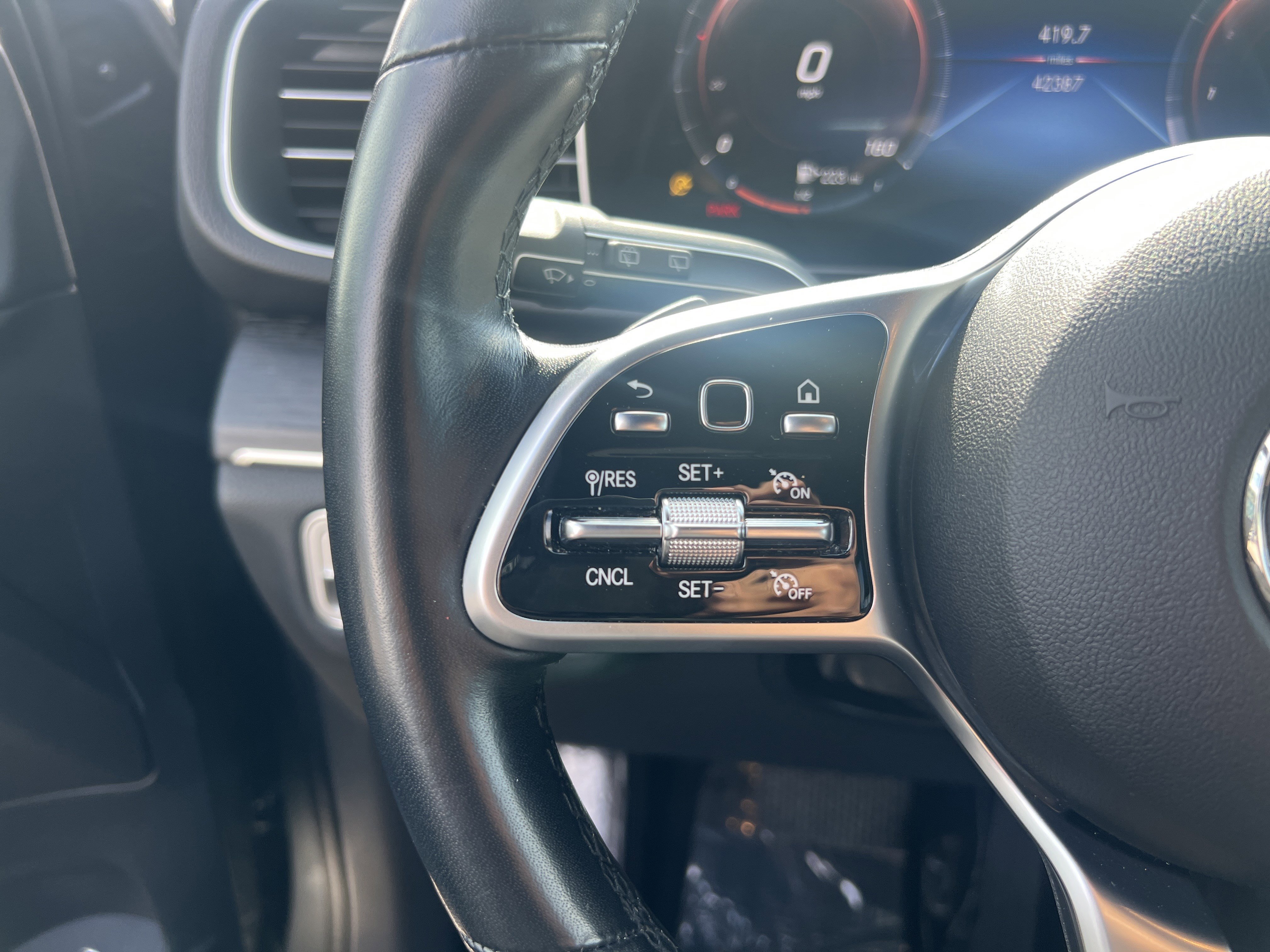 Certified 2022 Mercedes-Benz GLE 350 4MATIC image 19