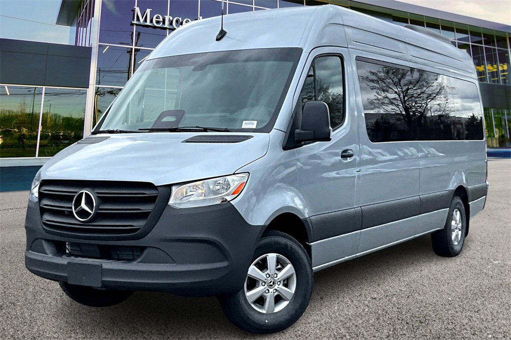 New 2025 Mercedes-Benz Sprinter 2500 video 2