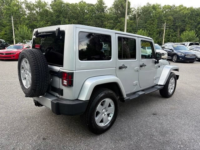 Used 2012 Jeep Wrangler Unlimited Sahara w/ Connectivity Group AWD/4WD image 5