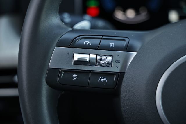 Certified 2025 Hyundai Sonata SEL image 31