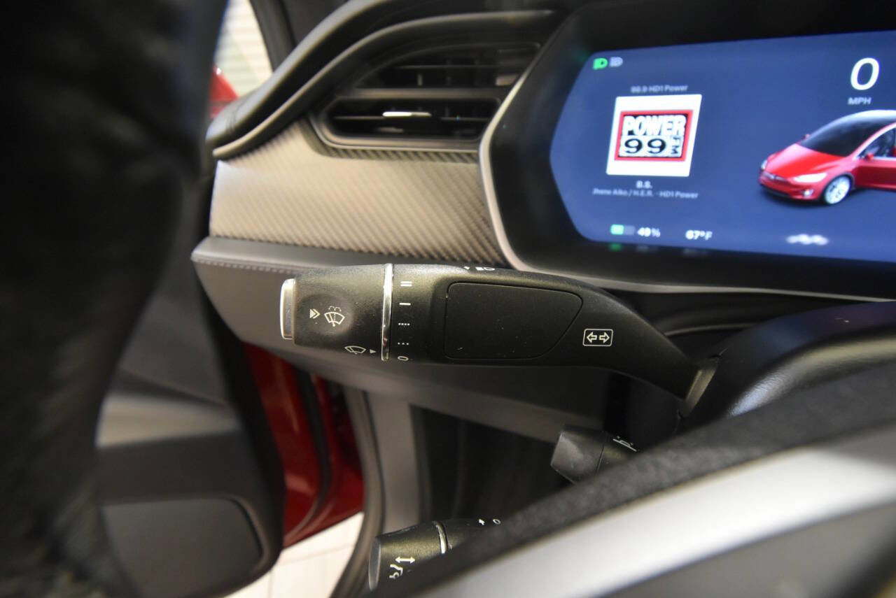 Used 2018 Tesla Model X 75D AWD/4WD image 34