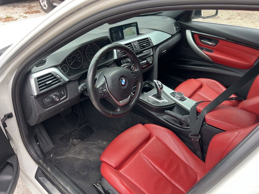 Used 2017 BMW 330i Sedan image 5