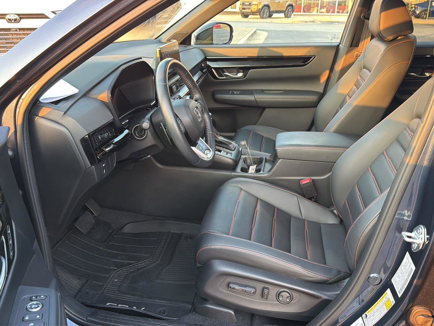 Used 2024 Honda CR-V Sport Touring image 10