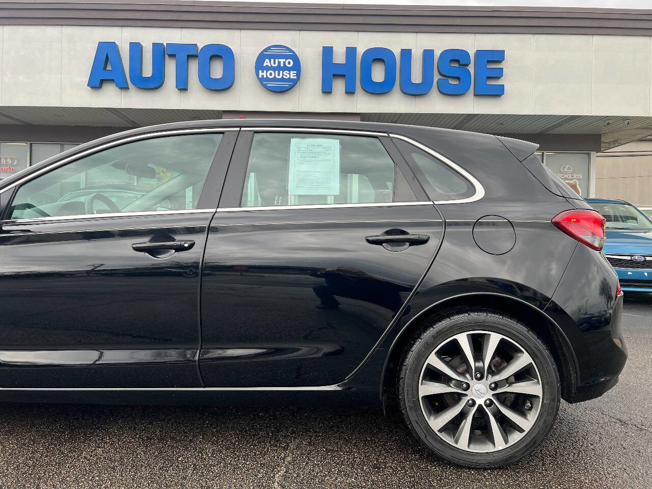 Used 2018 Hyundai Elantra GT w/ Style Package 02 FWD image 37