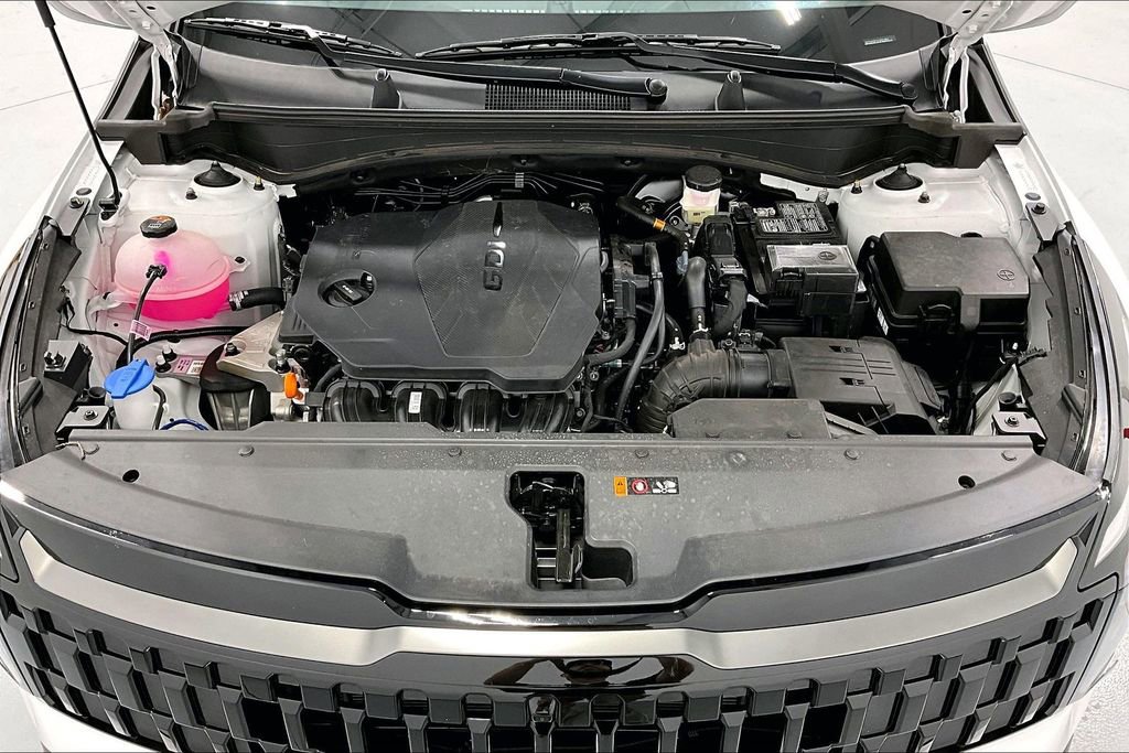 Used 2026 Kia Sportage X-Line w/ X-Line Technology Package image 12