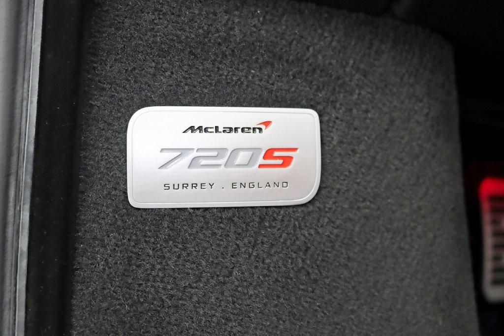 Used 2018 McLaren 720S Performance RWD image 48