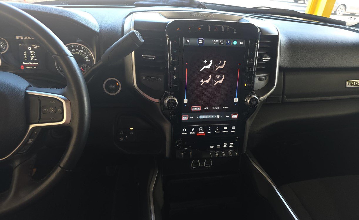 Used 2024 RAM 2500 Big Horn w/ Night Edition image 9