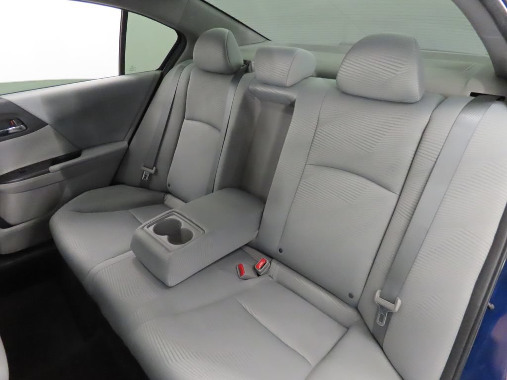 Used 2017 Honda Accord LX image 36