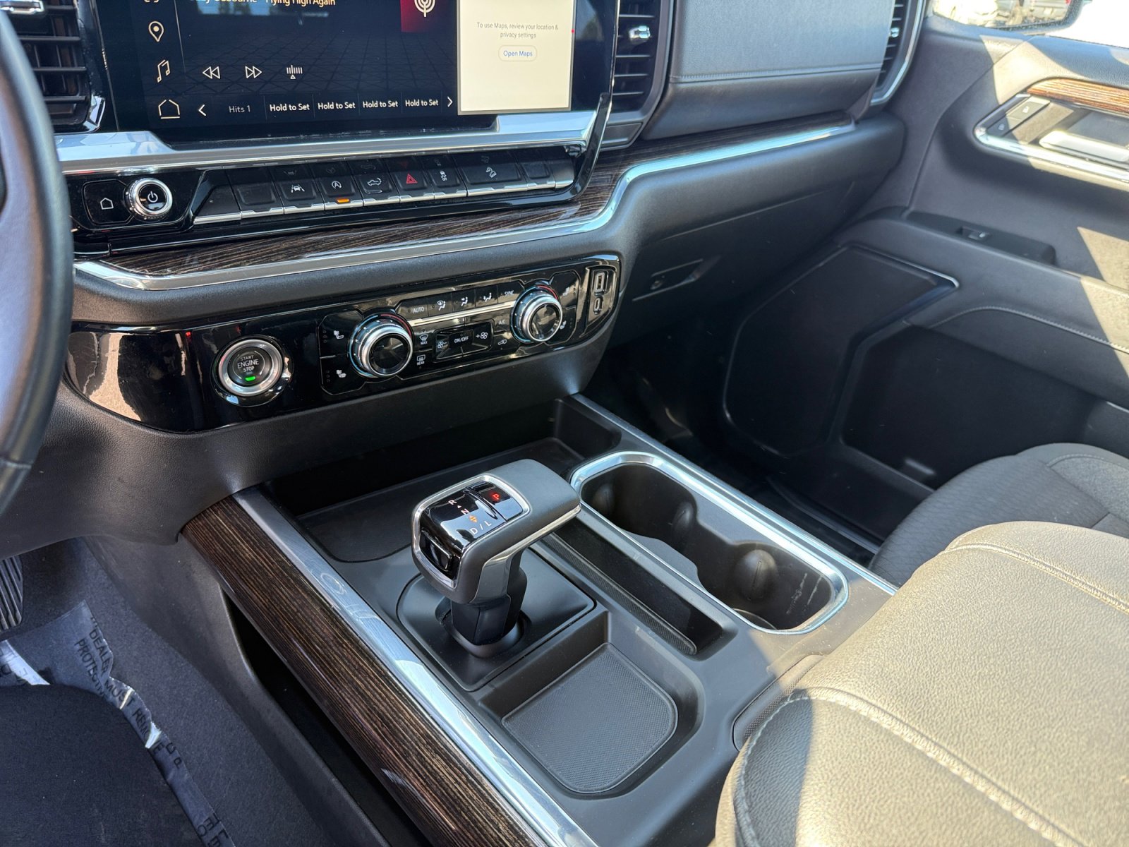 Used 2023 GMC Sierra 1500 Elevation image 13