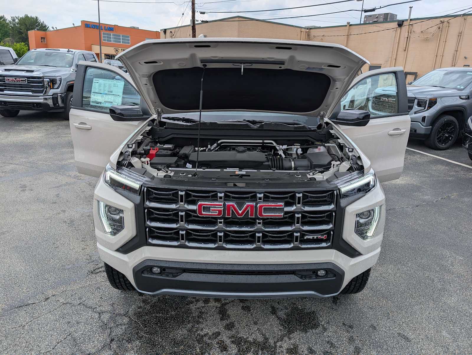 New 2026 GMC Canyon AT4 AWD/4WD image 10