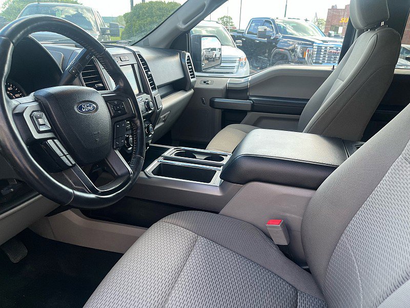 Used 2018 Ford F150 XLT w/ Equipment Group 302A Luxury AWD/4WD image 12