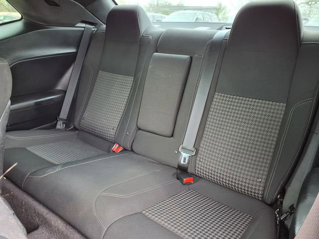 Used 2018 Dodge Challenger SXT w/ Blacktop Package image 8