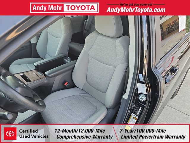 Certified 2024 Toyota Sienna LE FWD image 10